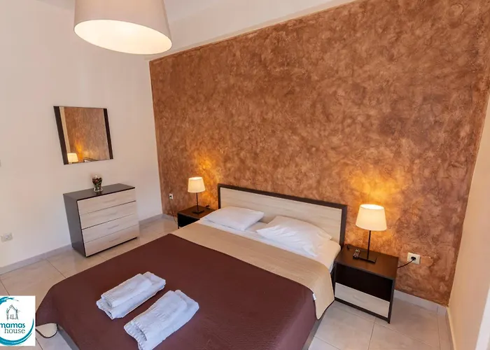 Mama's House Luxury B